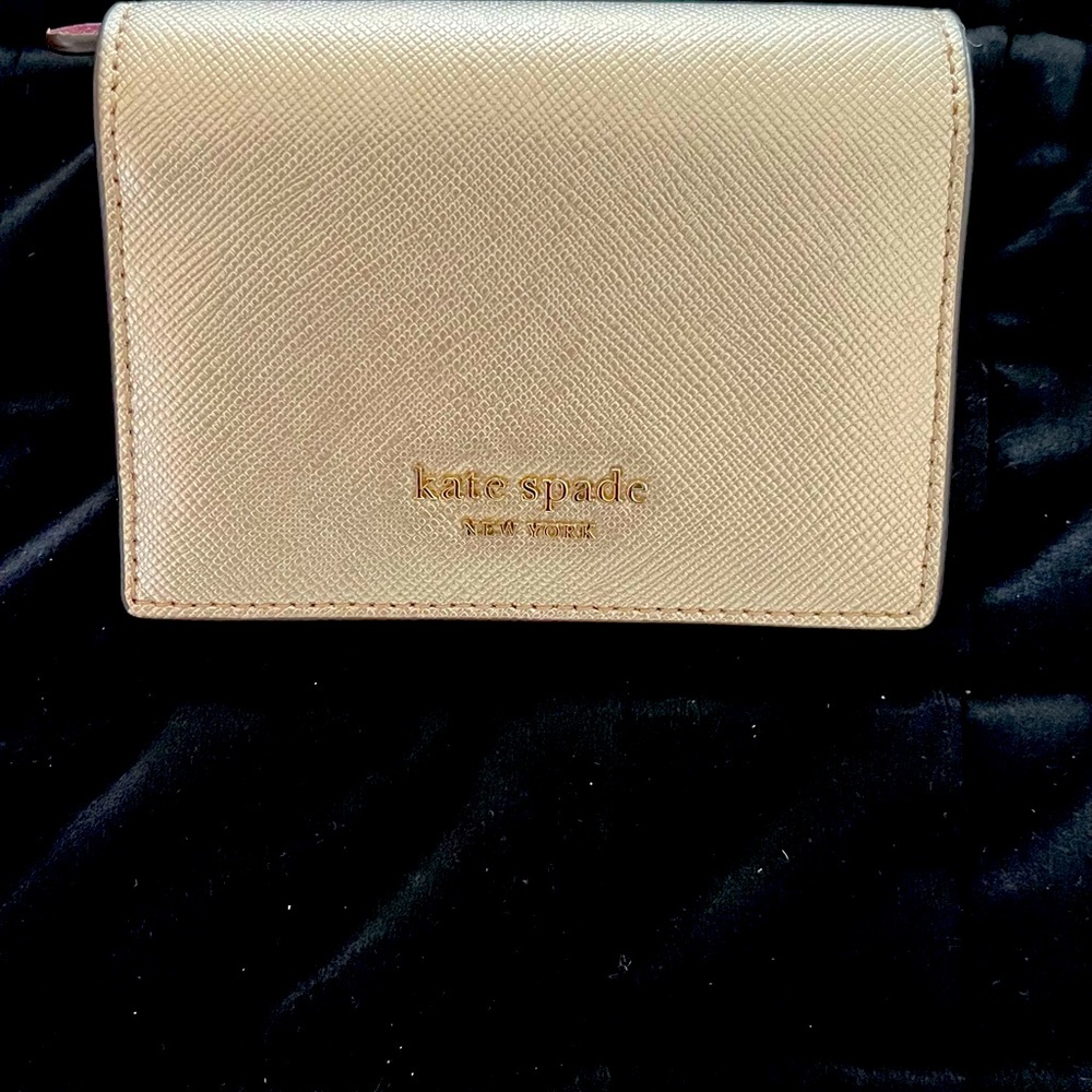 Kate Spade wallet w/ keychain
